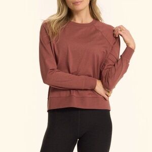 Vuori Long Sleeve Halo Crew Women's DreamKnit™ Pullover Rosewood Heather? Small?